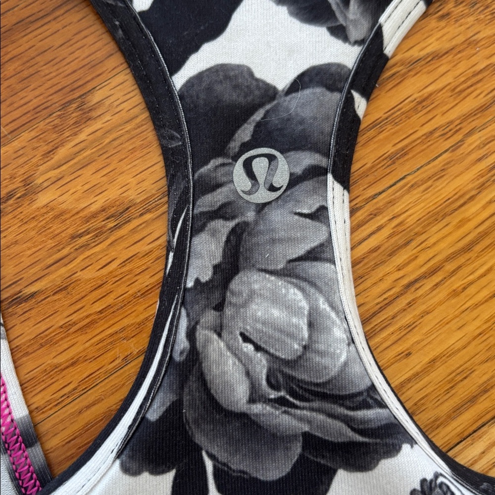 LULULEMON COOL RACERBACK TANK Light Luon Floral Black White Top - Picture 3 of 3